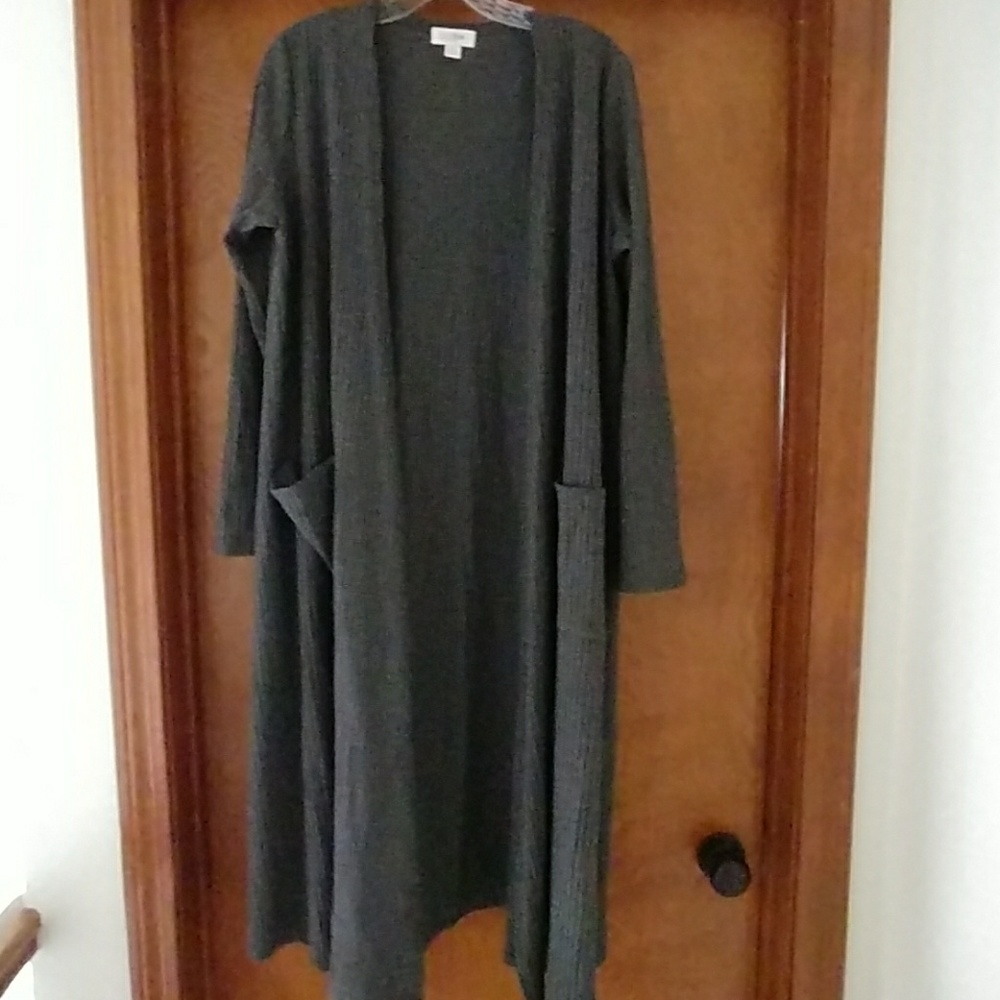 Lularoe solid Sarah